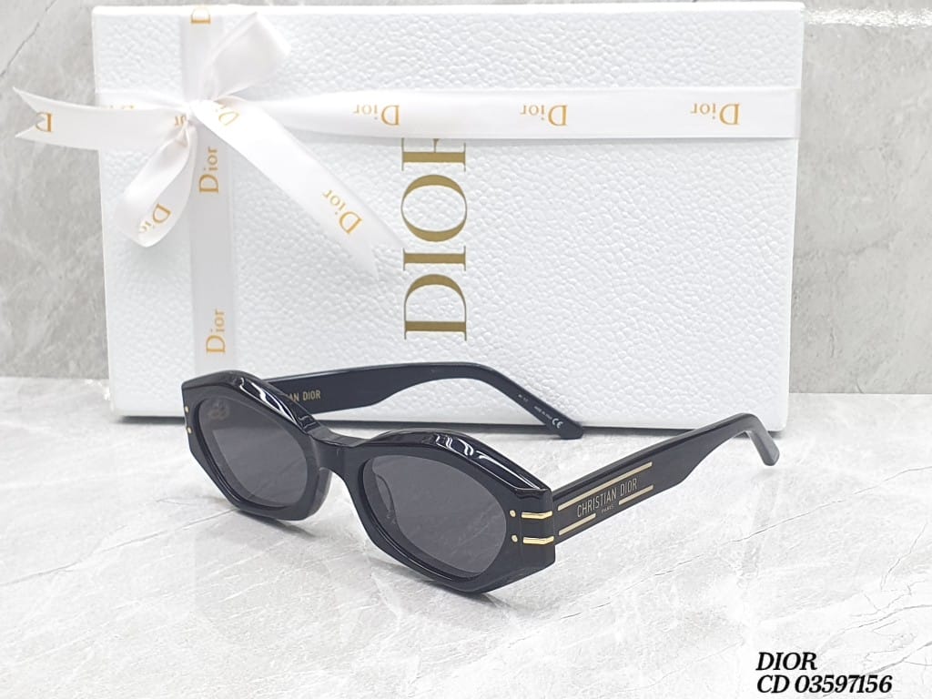 elegancesshop in Abu Dubai