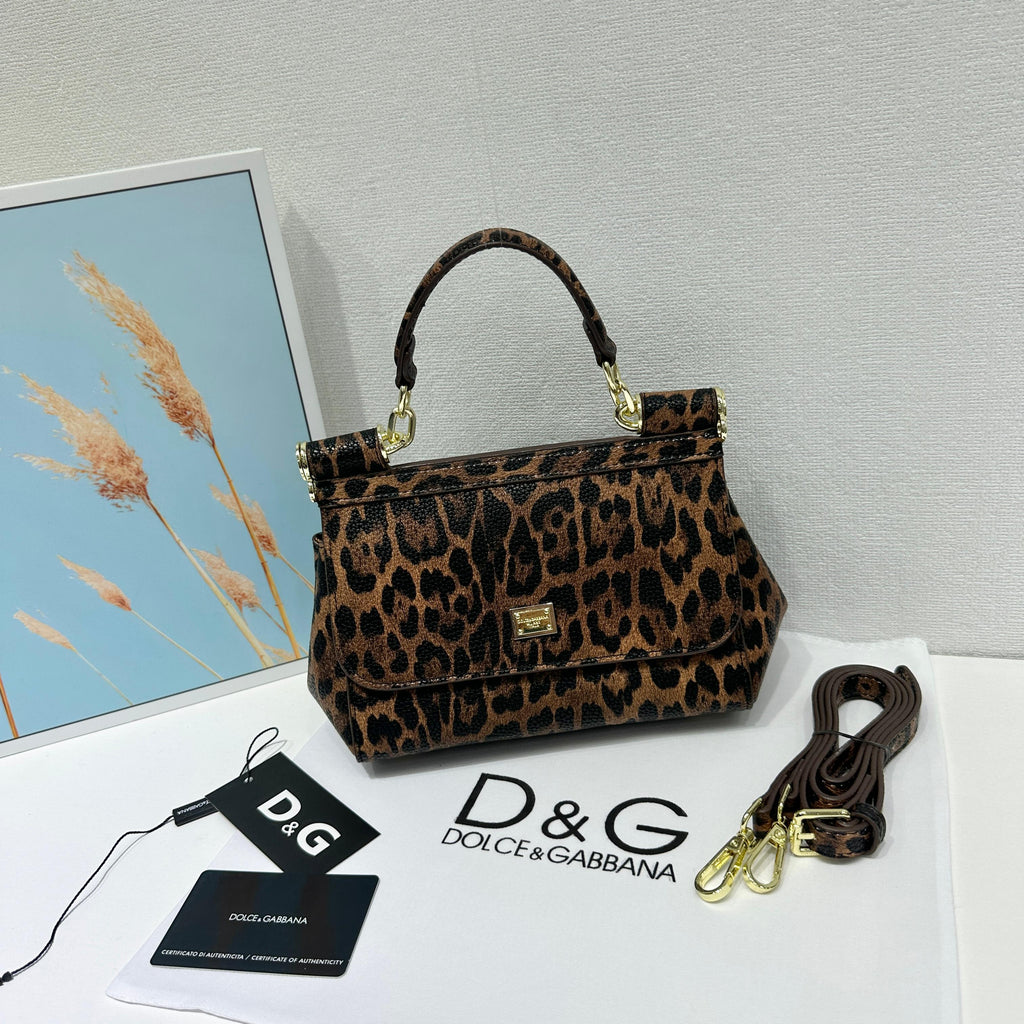 Dolce and Gabbana bags uae | Dolce & gabbana ladies bag damac hills 2 dubai online