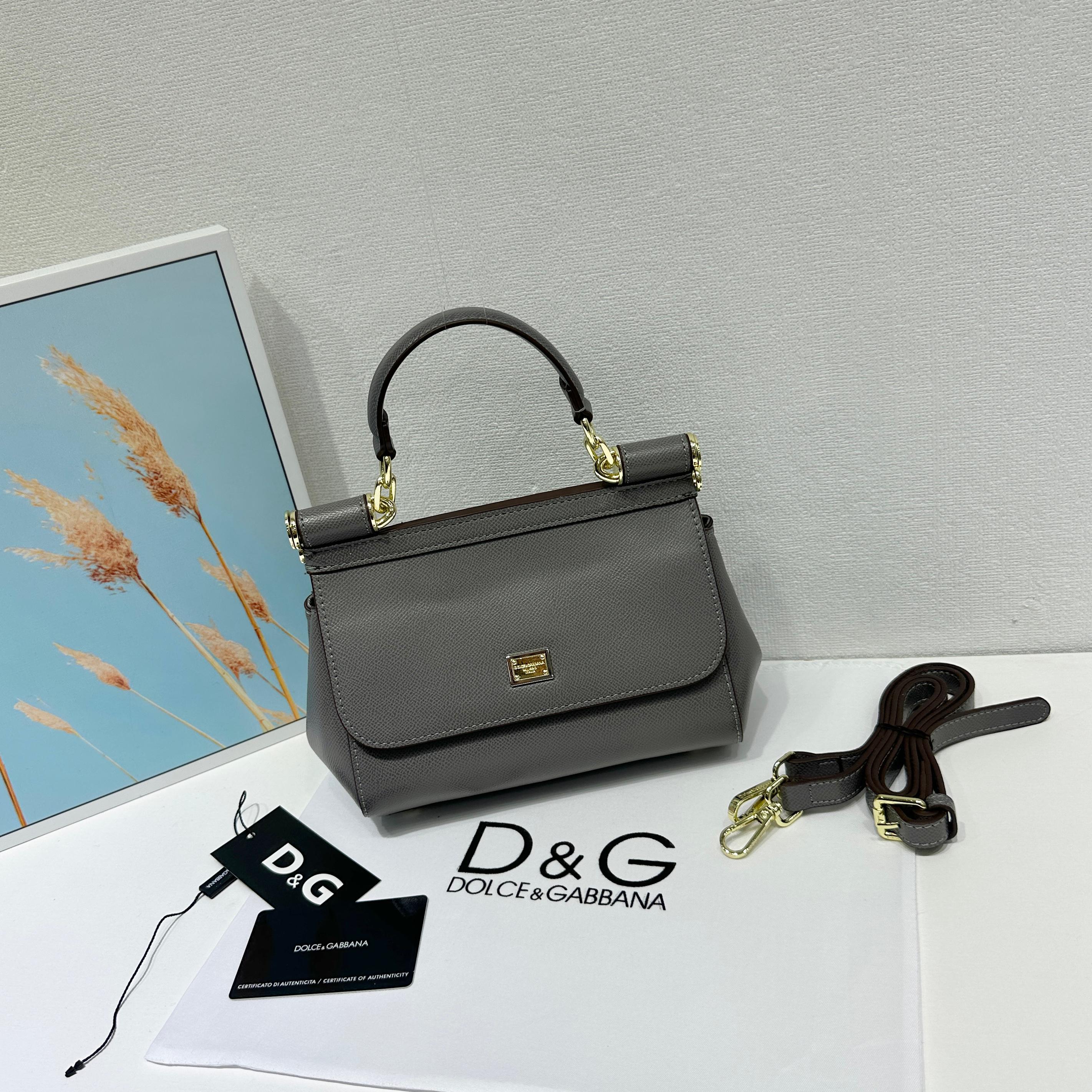 Dolce & gabbana ladies bag mudon dubai sale