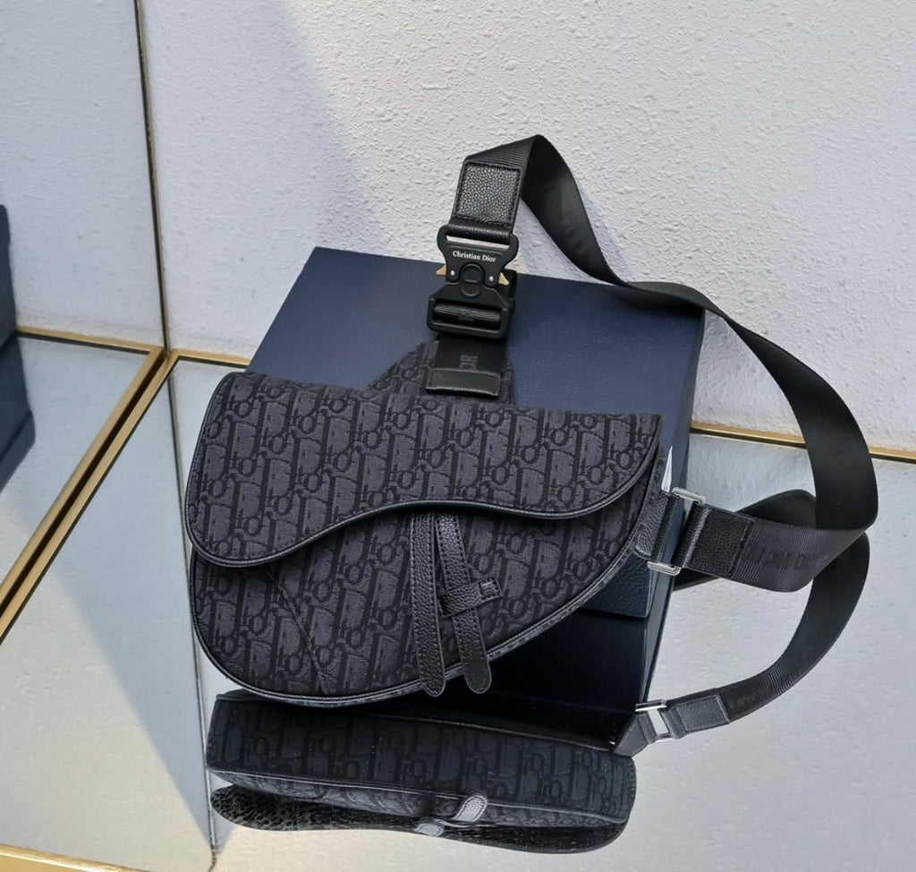 Dior Black Saddle Oblique Jacquard Men’s Bag