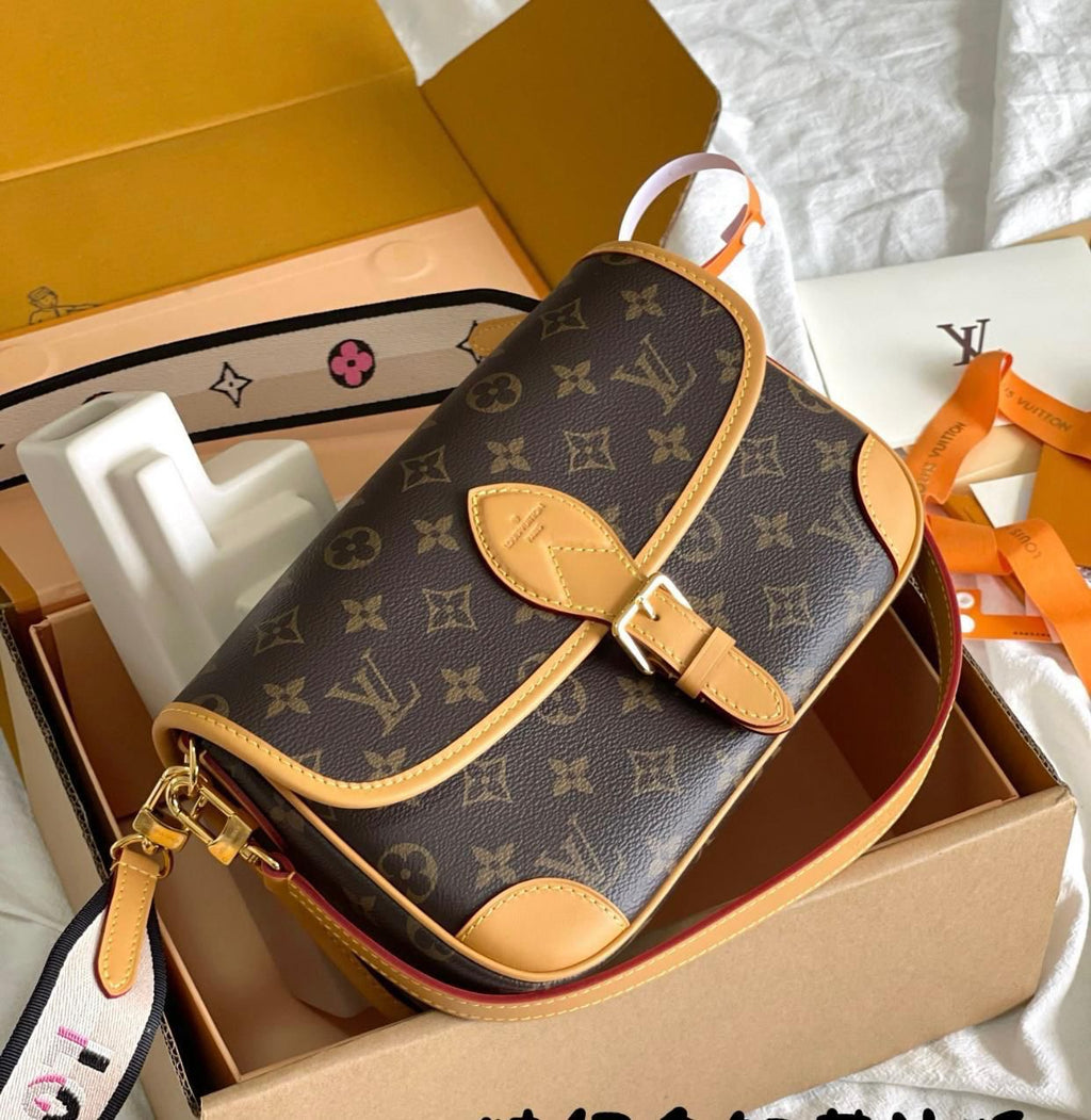 LOUIS VUITTON Monogram Empreinte Diane Noir Obscur