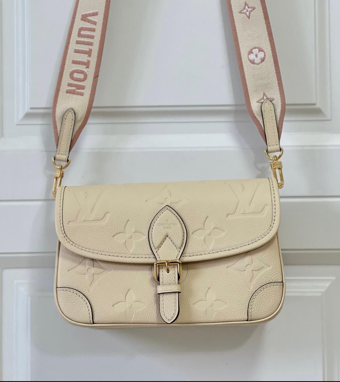 LOUIS VUITTON Monogram Empreinte Diane Noir Obscur