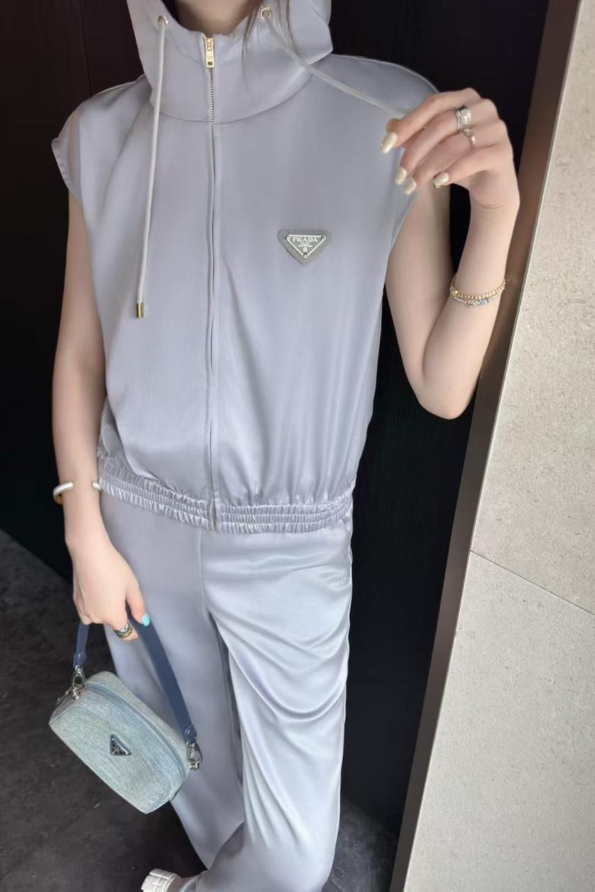 PRADA Trendy Silver Hooded Outfit