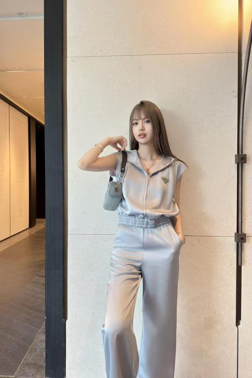 PRADA Trendy Silver Hooded Outfit