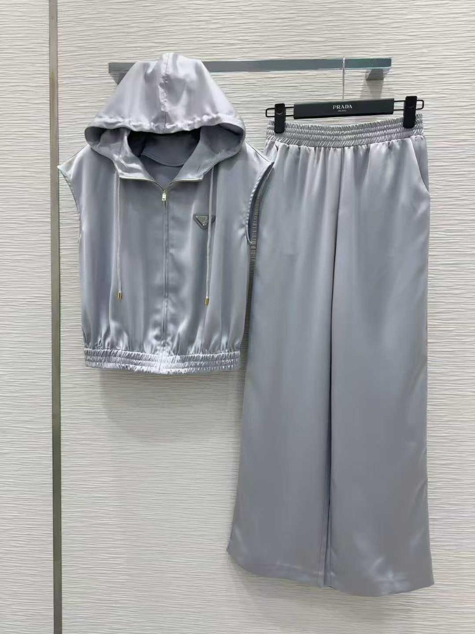 PRADA Trendy Silver Hooded Outfit