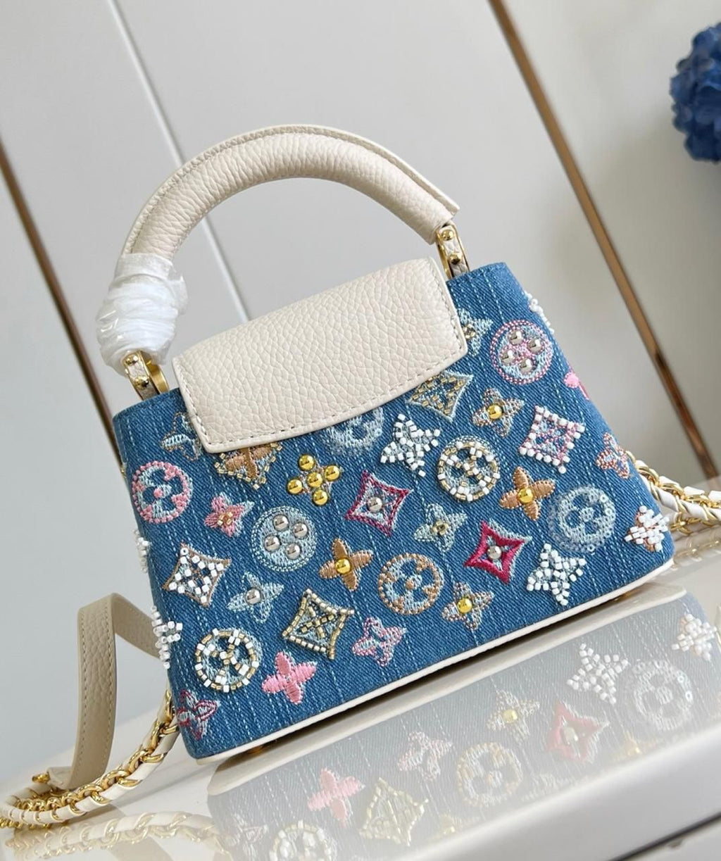 LOUIS VUITTON Capucines Mini Bag