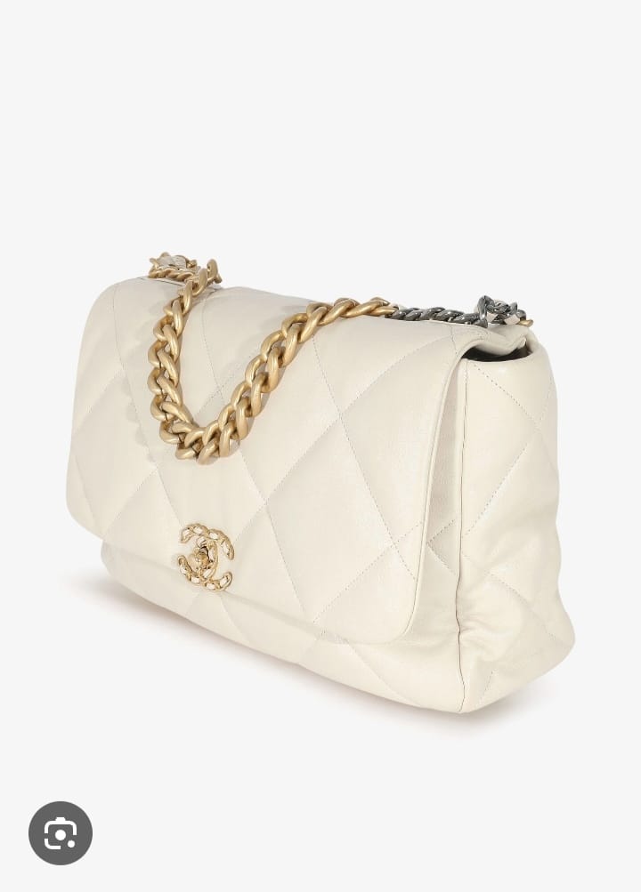 Chanel Bag Collection | Shop Iconic Chanel Handbags