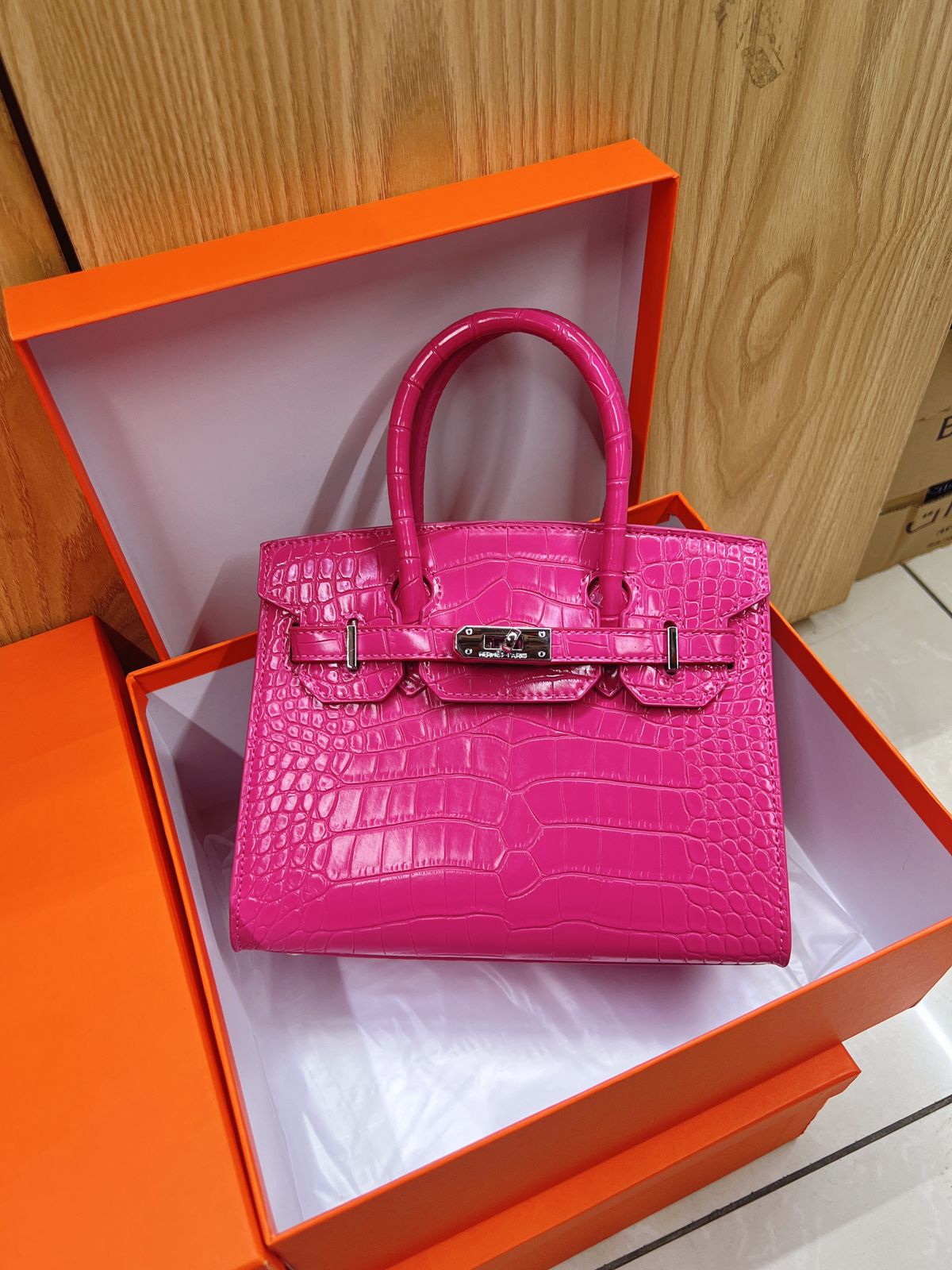 Hermes Kelly 19cm Bag Handles and Strap