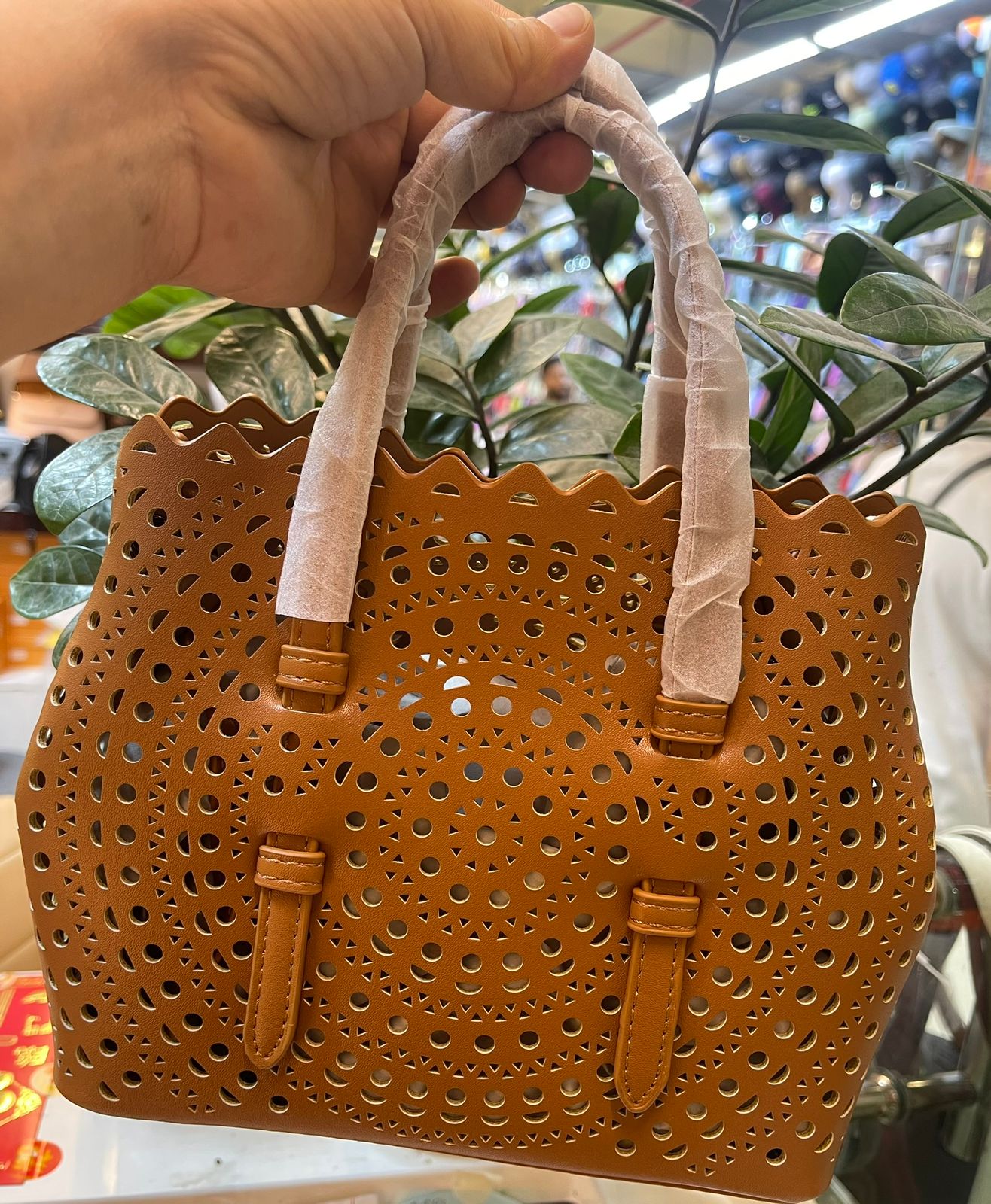 Alaïa Mina 20 Mini leather Tote Bag